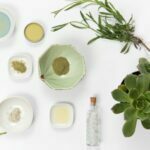 7 Rekomendasi Krim Pemutih Wajah yang Aman di Apotik dan Harganya Lengkap