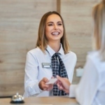 Cara Pesan Hotel Setengah Hari