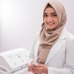 Apakah Saat Puasa Boleh Memakai Skincare? Ini Hukumnya