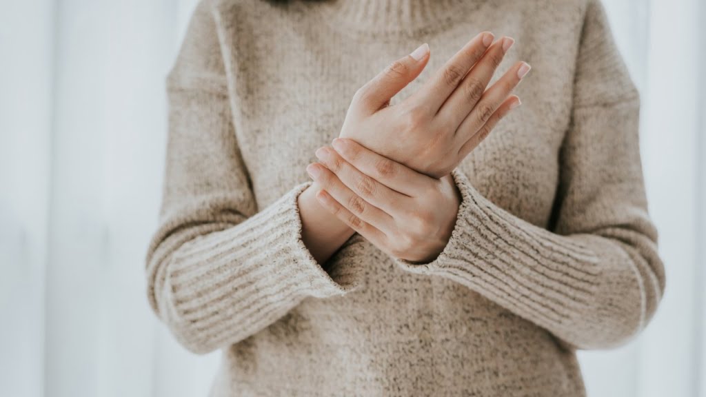 Cara Merawat Baju Rajut