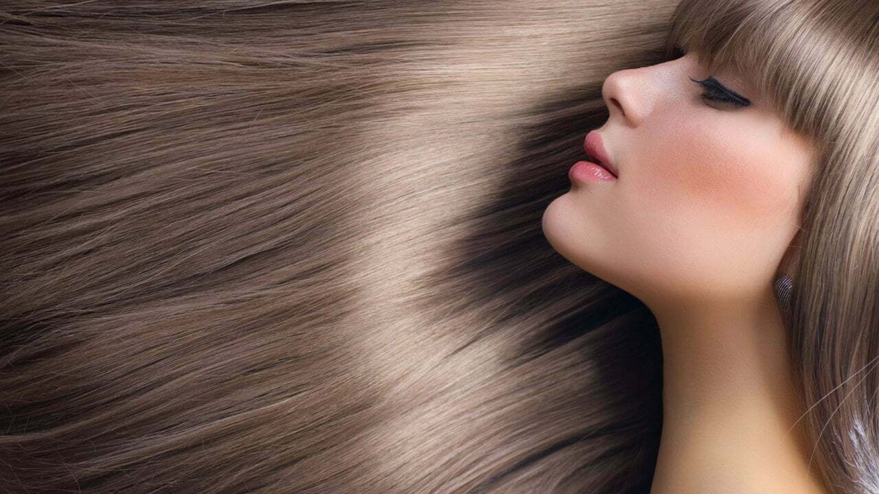 Ingin Warna Rambut Ash Golden Light Brown? Ini Caranya!