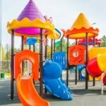 modal usaha playground indoor