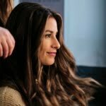Apakah Rambut Bergelombang Bisa Di Layer? Ini Fakta Menariknya!