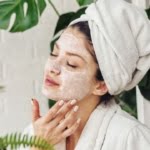 7 Rekomendasi Produk untuk Mengecilkan Pori Pori Wajah