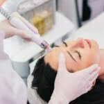 harga treatment di Ella Skin Care