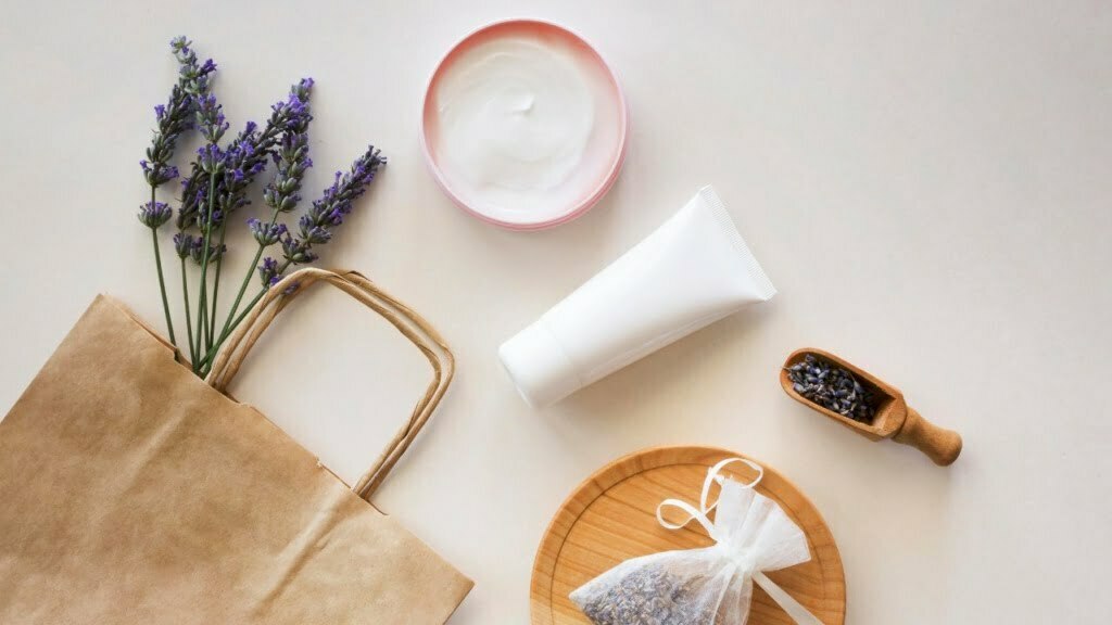 Brand Skincare yang Dipakai Artis Korea