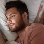 Ciri-Ciri Suami Selingkuh dan Berbohong