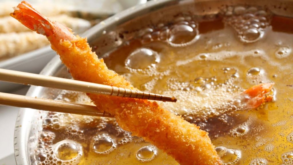 Teknik Memasak Deep Frying Kelebihan, Kekurangan, dan Contoh Penggunaannya