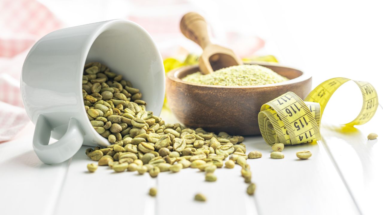 13 Manfaat Green Coffee Bagi Kesehatan Tubuh, Baik untuk Kulit Hingga Rambut!