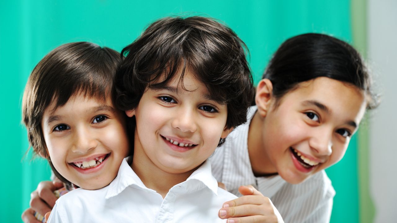 10 Cara Merawat Rambut Anak-anak Agar Sehat Dan Indah