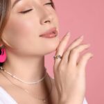 10 Cara Memerahkan Bibir Secara Alami, Dijamin Berhasil!