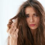 6 Cara Mengatasi Rambut Mengembang Paling Mudah dan Efektif di Rumah