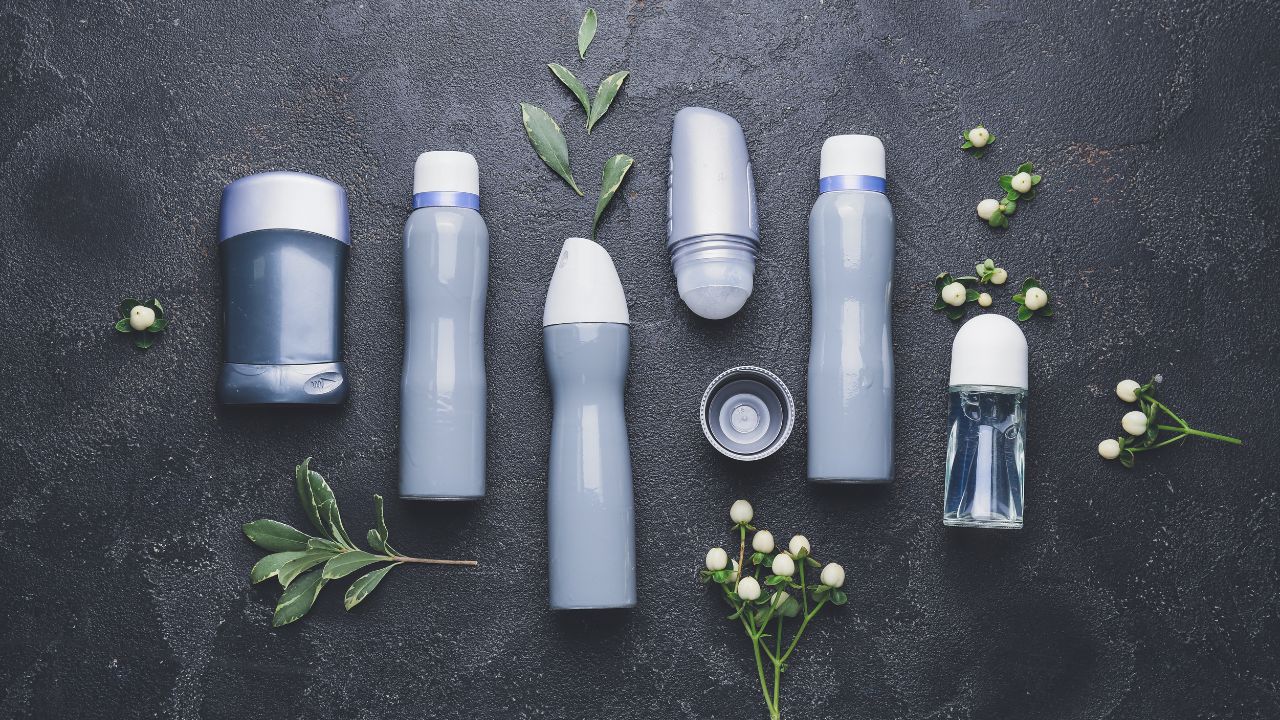 3 Cara Memakai Deodorant Sesuai dengan Jenisnya