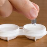 Ini Cara Membedakan Softlens Kanan dan Kiri yang Baru dan Lama