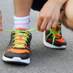 5 Cara Mengikat Tali Sepatu yang Bagus dan Keren