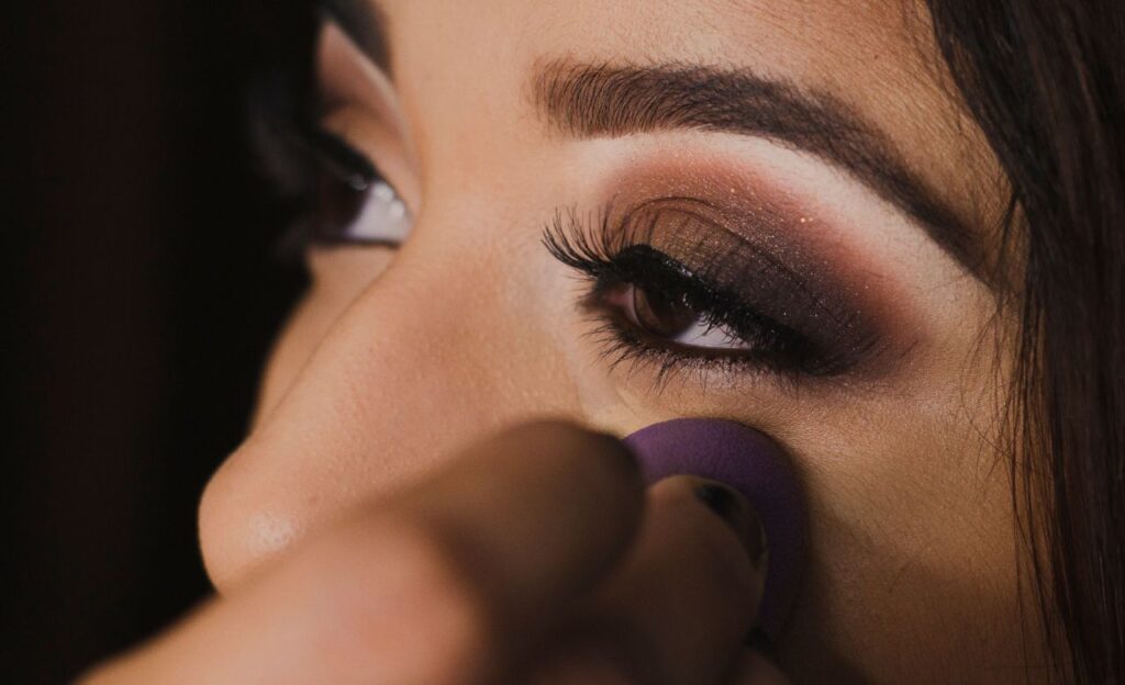 6 Varian Eyeshadow Inez untuk Tampilan Natural hingga Glam