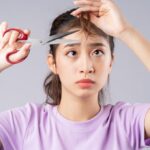 8 Cara Memotong Poni Sendiri di Rumah, Anti Gagal!