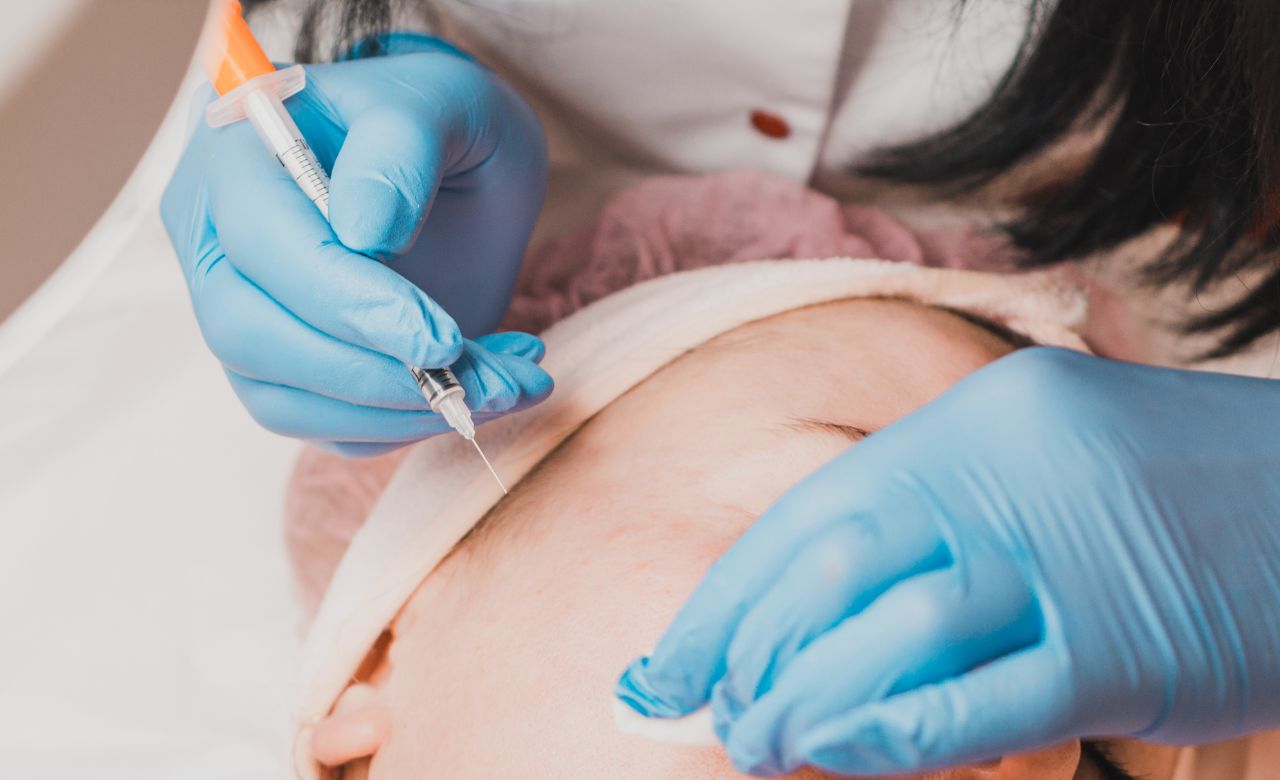 2. Melakukan Prosedur Medis