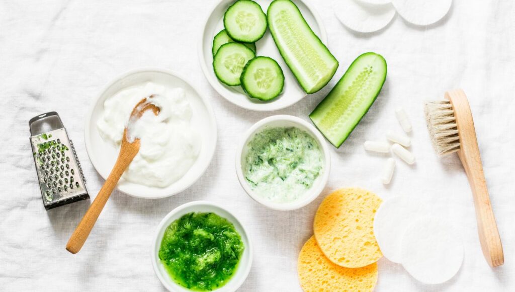 12 Manfaat Masker Timun untuk Wajah Bisa Mencerahkan Kulit