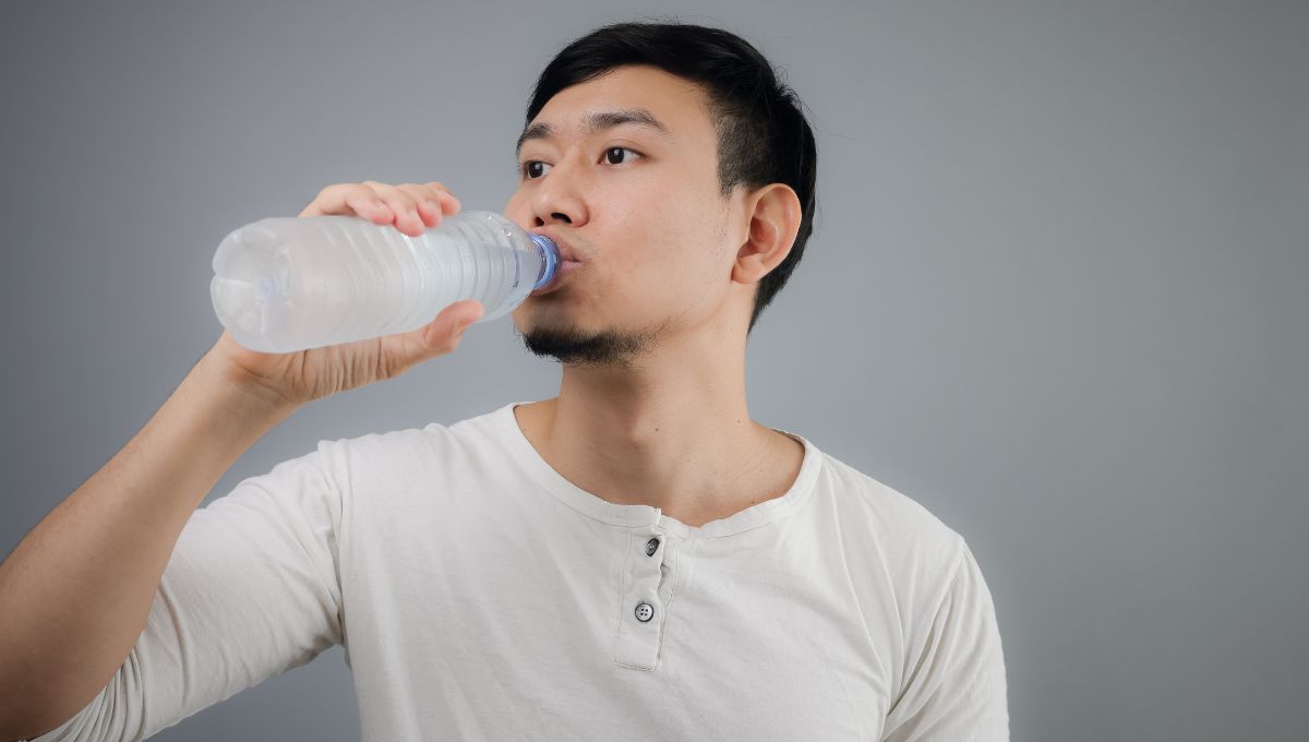 minum-air-putih 1. Minum Air yang Cukup